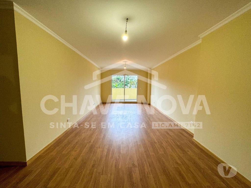 Apartamentos a venda Funchal - Fotos para Apartamento T3 no Edf. Ajuda Mar - São Martinho - Funchal