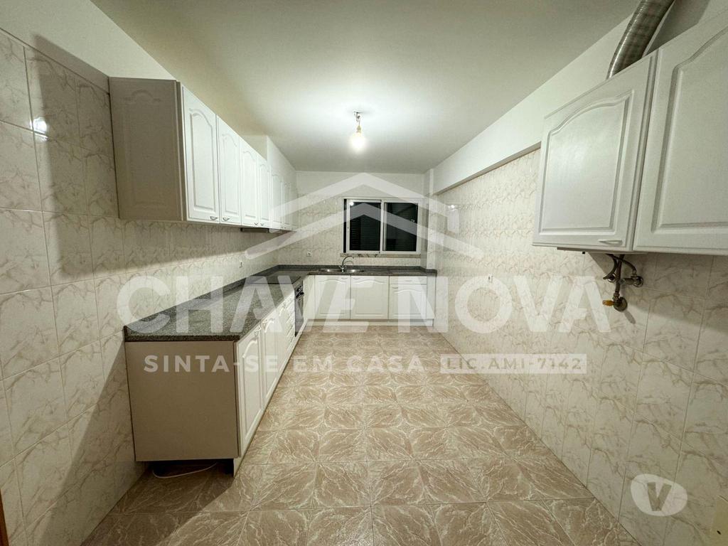 Apartamentos a venda Funchal - Fotos para Apartamento T3 no Edf. Ajuda Mar - São Martinho - Funchal