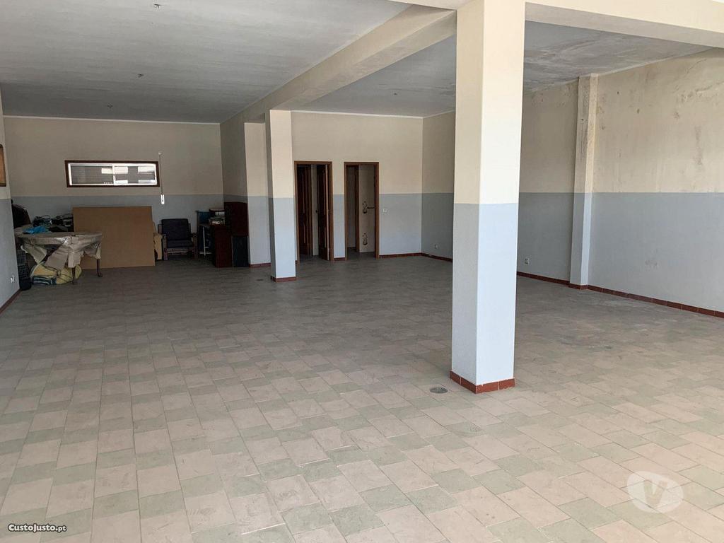 Comprar Loja Valongo - Fotos para Estabelecimento comercial, 2 wcs-105 m2.