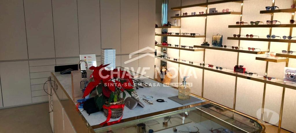 Comprar Loja Porto - Fotos para Loja na Foz, para trespasse