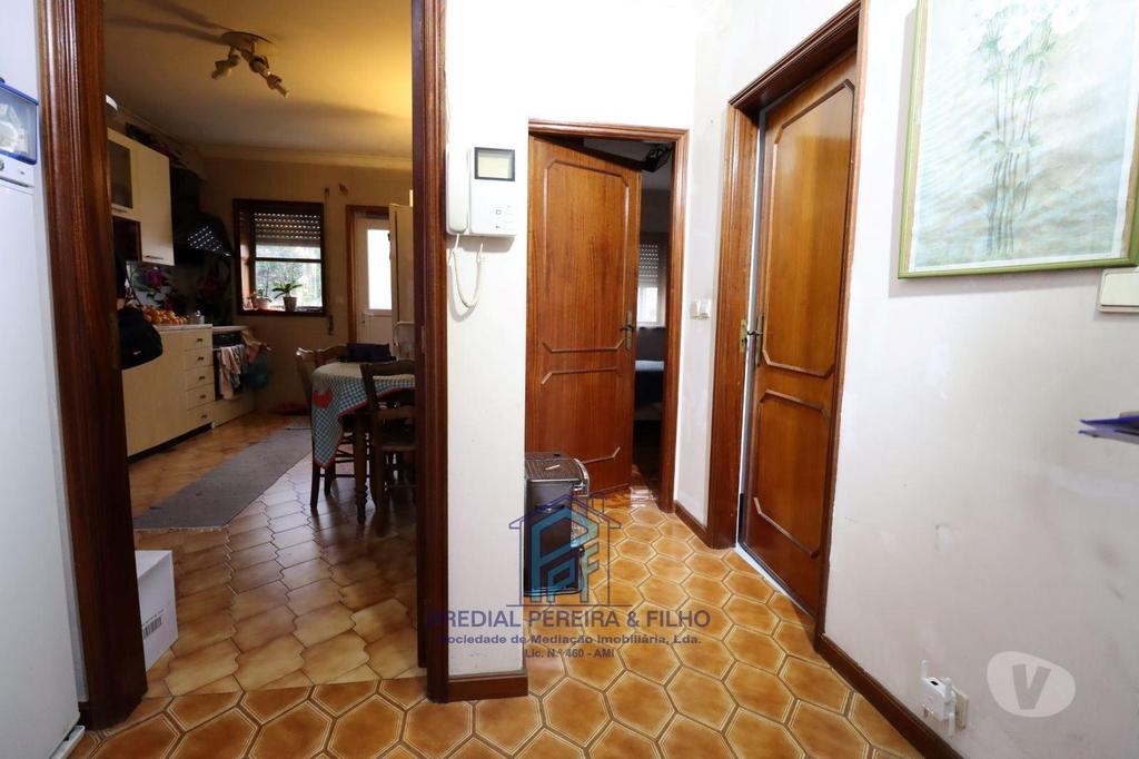 Apartamentos a venda Gondomar - Fotos para Moradia 4 Frentes de Gaveto - Gondomar S. Cosme Próx. ao IC