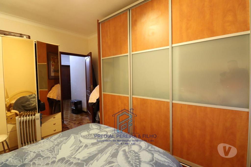 Apartamentos a venda Gondomar - Fotos para Moradia 4 Frentes de Gaveto - Gondomar S. Cosme Próx. ao IC
