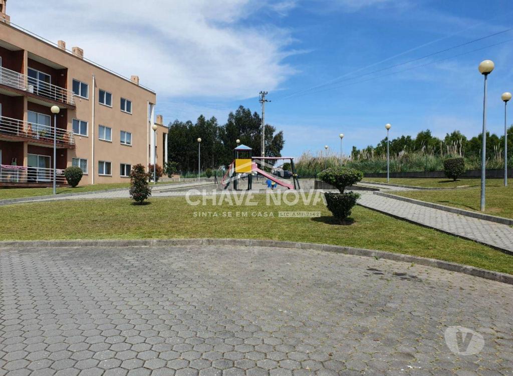 Apartamentos a venda Vila Nova de Gaia - Fotos para Apartamento T2 c Lugar de Garagem em Canelas (Edifício