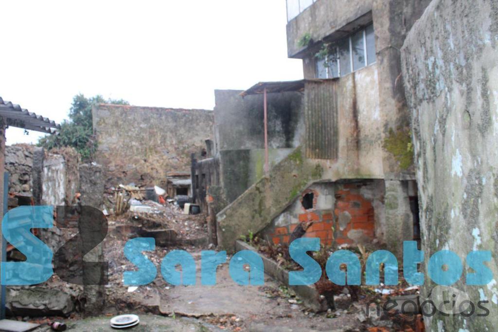 Apartamentos a venda Vila Nova de Gaia - Fotos para Varias Casinhas para restauro em Vila Nova Gaia (SS0599)