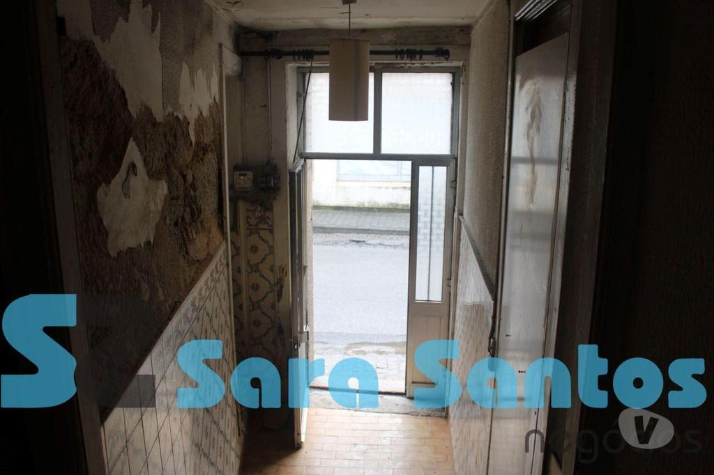 Apartamentos a venda Vila Nova de Gaia - Fotos para Varias Casinhas para restauro em Vila Nova Gaia (SS0599)