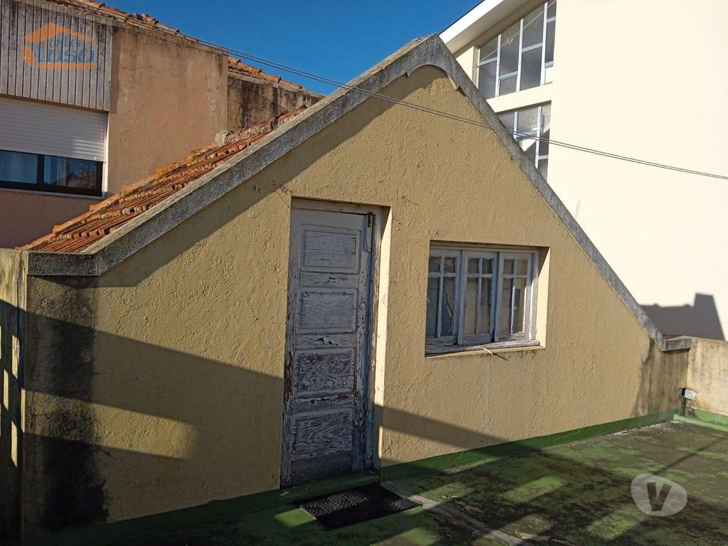 Comprar Loja Peso da Régua - Fotos para Prédio para venda em Peso da Régua com vistas rio Douro