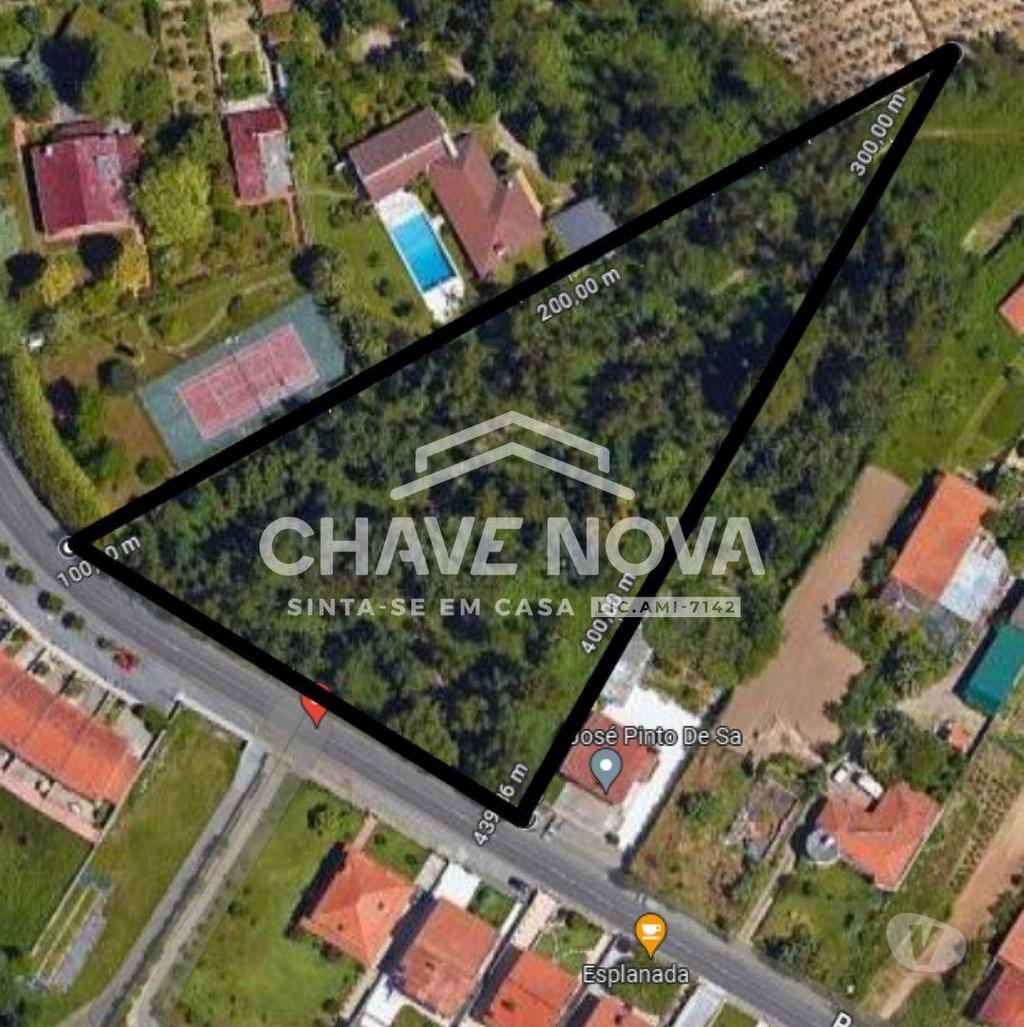 Comprar Loja Santa Maria da Feira - Fotos para Terreno urbano para construção de condomínio fechado no...