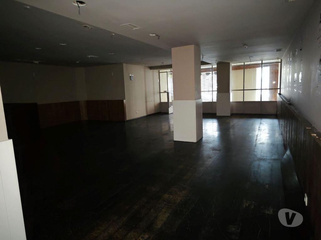 Comprar Loja Porto - Fotos para Loja na Foz, com 242m2 - Para comércio ou restauração
