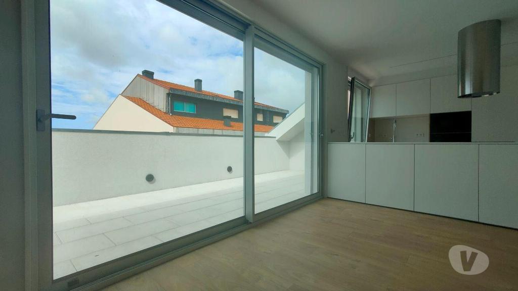 Apartamentos a venda Porto - Fotos para Magnífica Penthouse T3 com 2 Terraços, 2 L. Garagem, zona