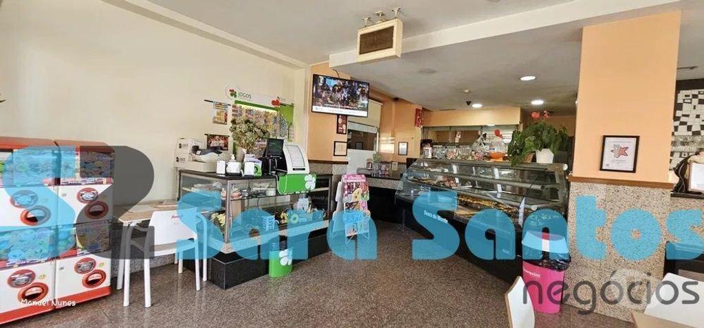 Comprar Loja Vila Nova de Gaia - Fotos para Pão Quente Totalmente Equipado e Maquina de Euro milhões-...