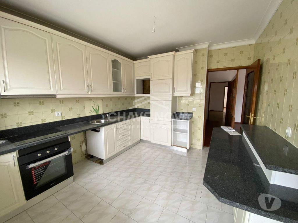 Apartamentos a venda Vila Nova de Gaia - Fotos para Apartamento T2 no Freixieiro em Oliveira do Douro (Vila Nova de