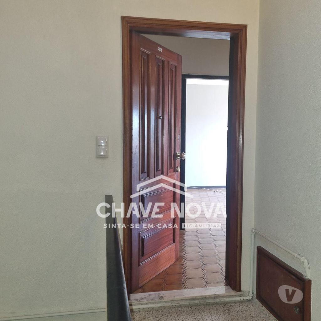 Apartamentos a venda Gondomar - Fotos para Apartamento T2 com lugar de garagem, em S. Cosme (RT 02507)