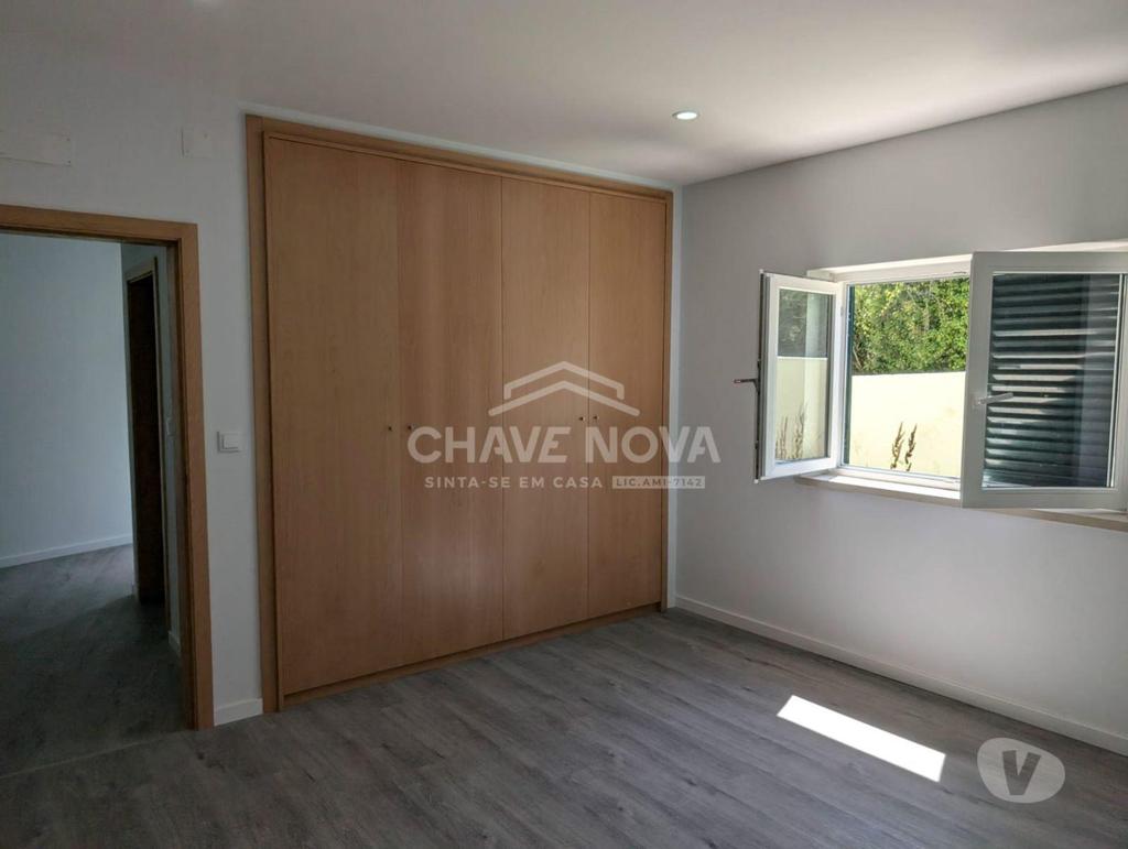 Apartamentos a venda Bombarral - Fotos para Bombarral-Moradia T4 Bombarral (SXL 00086)