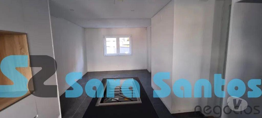 Apartamentos a venda Vila Nova de Gaia - Fotos para Moradia T4 Renovado junto RTP-Vila Nova Gaia (SS0613)