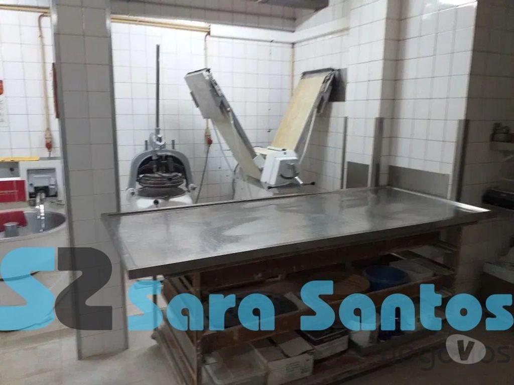 Comprar Loja Vila Nova de Gaia - Fotos para Trespasse de Pão Quente todo Equipado- Vila Nova Gaia