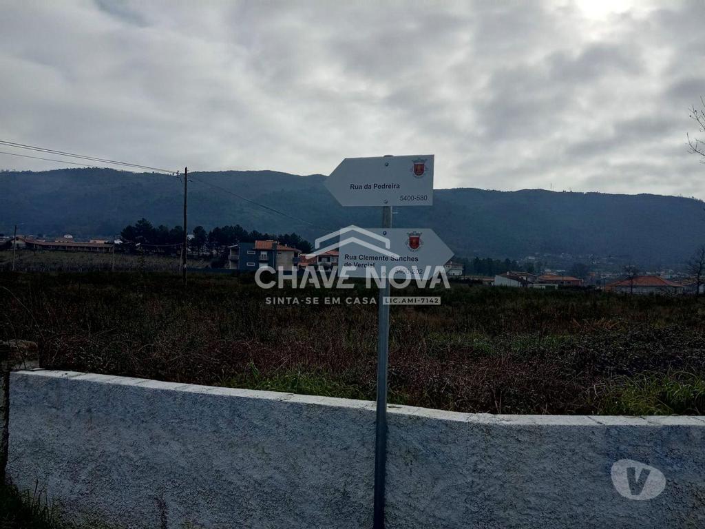 Comprar Loja Chaves - Fotos para Terreno para construção de moradias