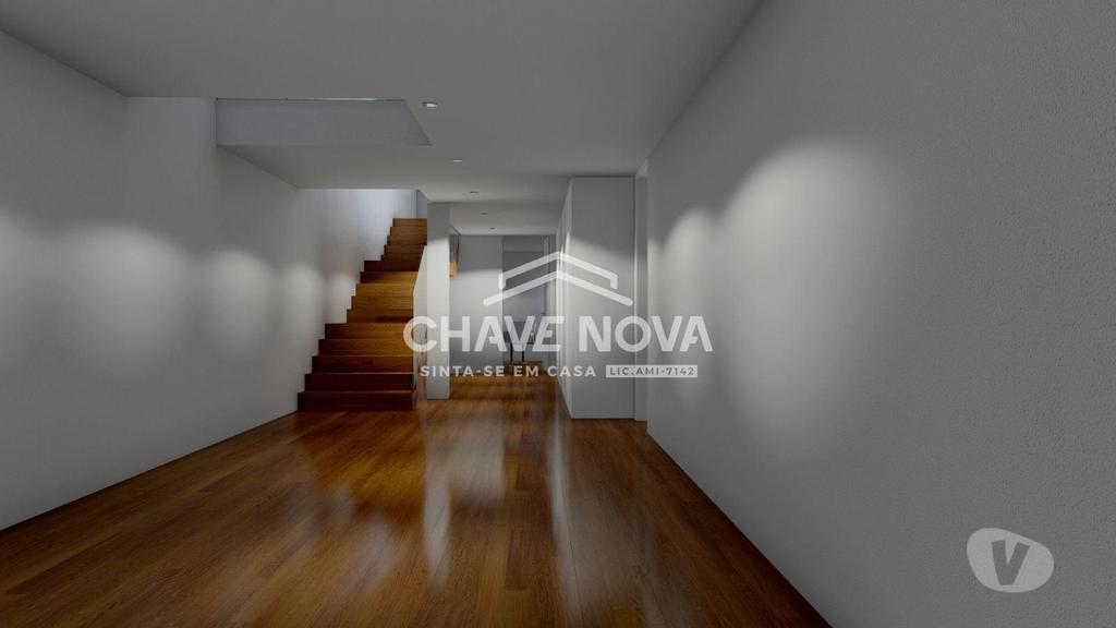 Apartamentos a venda Vila Nova de Gaia - Fotos para MORADIA LUXO 4 SUITES PISCINA PRAIA MADALENA PRIVACIDADE LUZ