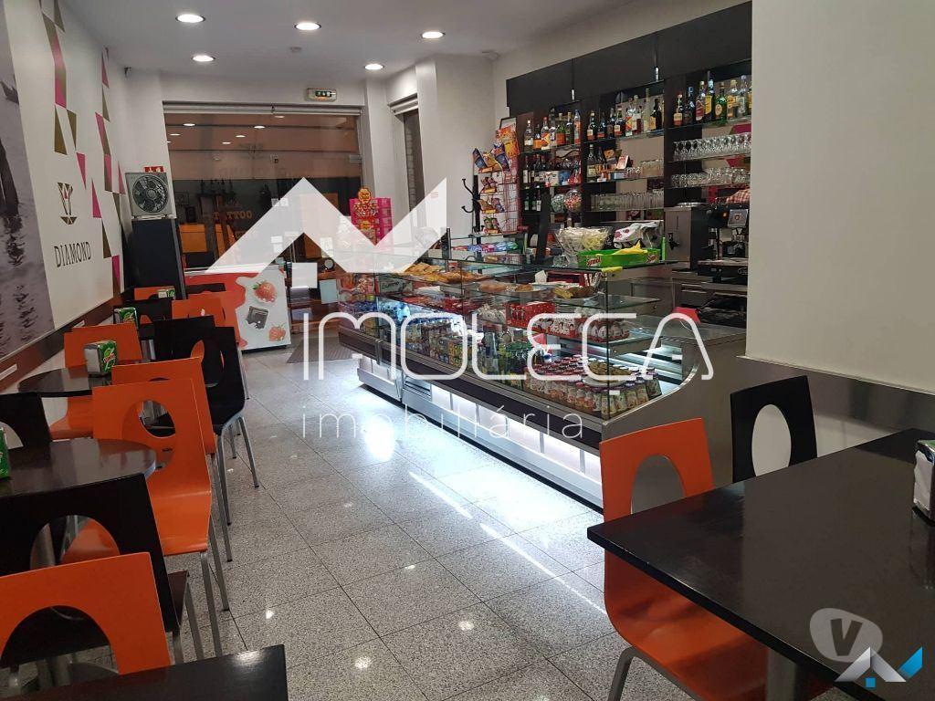 Comprar Loja Matosinhos - Fotos para Trespasse de Café na Rua Álvaro Castelões Matosinhos