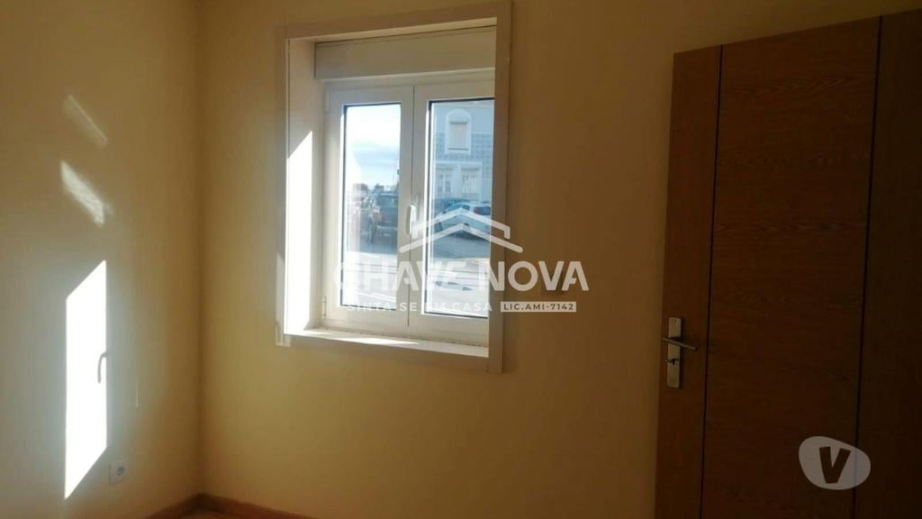 Apartamentos a venda Porto - Fotos para Moradia Térrea T3. Com jardim e terraço. S. Roque. Porto