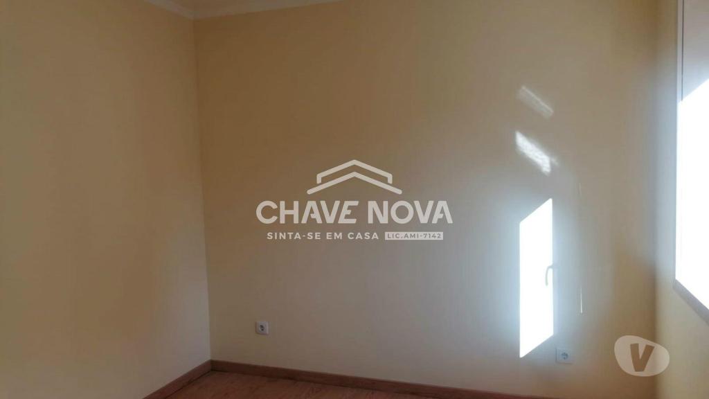 Apartamentos a venda Porto - Fotos para Moradia Térrea T3. Com jardim e terraço. S. Roque. Porto