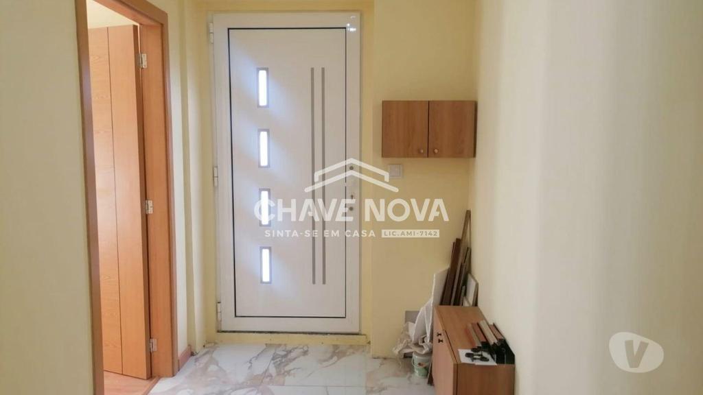 Apartamentos a venda Porto - Fotos para Moradia Térrea T3. Com jardim e terraço. S. Roque. Porto