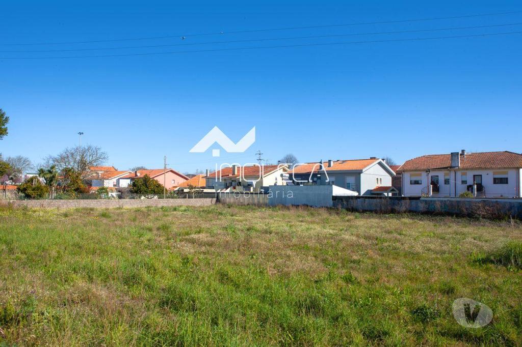 Terrenos Matosinhos - Fotos para Terreno para construção de Moradias Unifamiliares em Santa Cruz