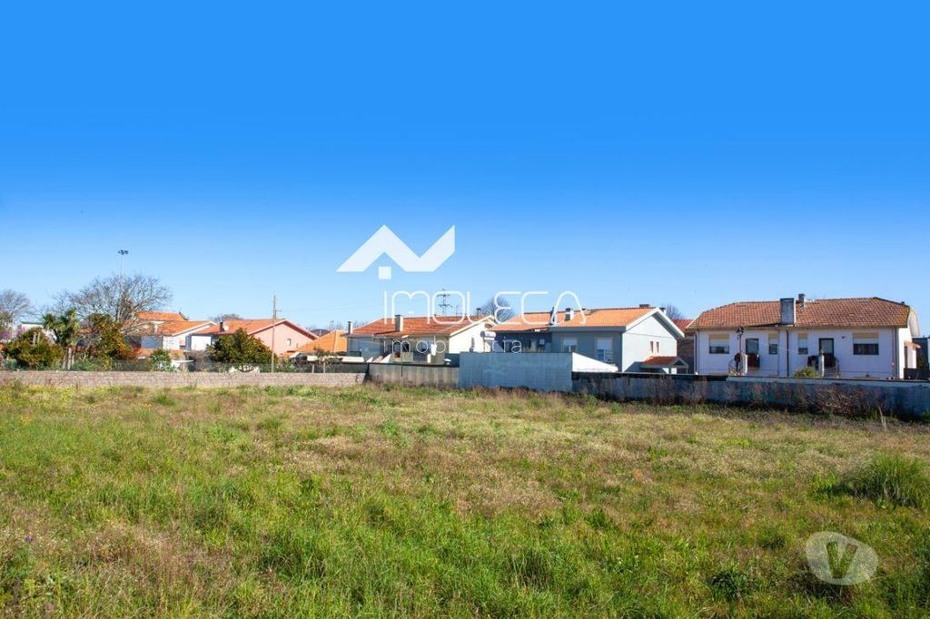 Terrenos Matosinhos - Fotos para Terreno para construção de Moradias Unifamiliares em Santa Cruz