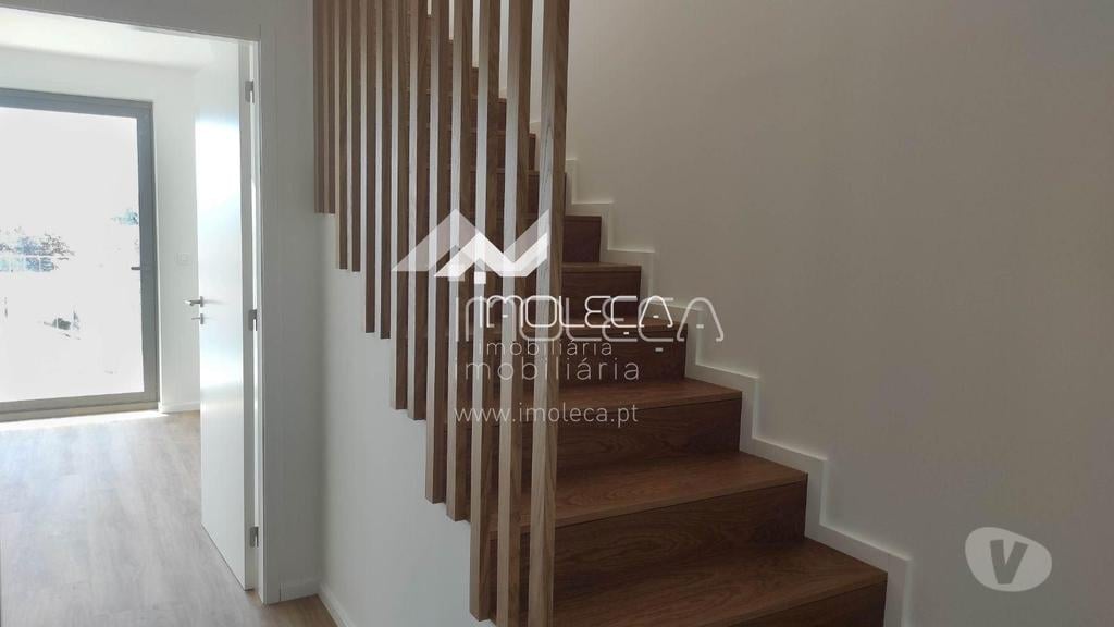 Apartamentos a venda Matosinhos - Fotos para Matosinhos-T3+1 DUPLEX NOVO em Leça da Palmeira (A 01847)