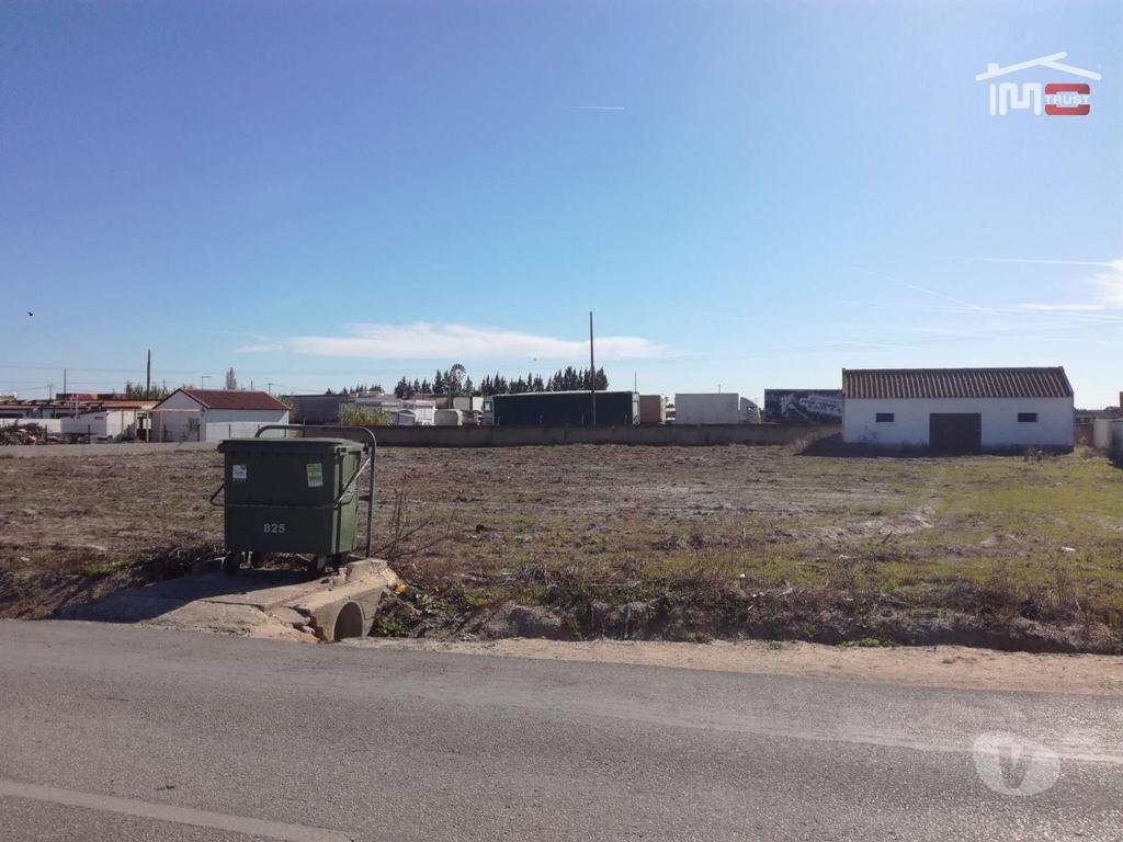 Terrenos Palmela - Fotos para Terreno Urbano 2500m2 para Construção de 2 Moradias- Palmela