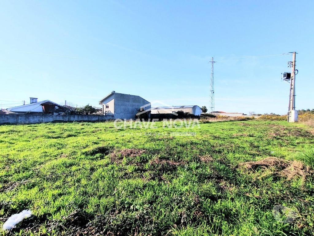 Terrenos Espinho - Fotos para Lote de terreno p construção de Moradia em Banda de dois pisos