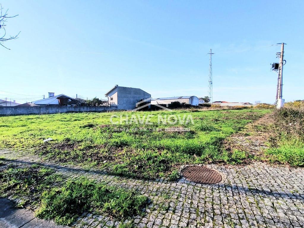 Terrenos Espinho - Fotos para Lote de terreno p construção de Moradia em Banda de dois pisos