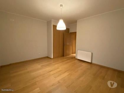 Alugar apartamentos - Fotos para T1 Equipado Terraço Lugar Duplo Garagem Leça da Palmeira,...