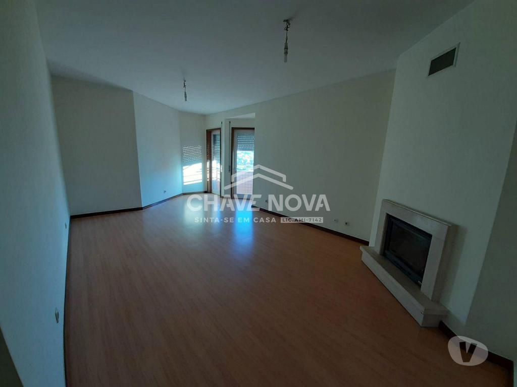 Apartamentos a venda Gondomar - Fotos para Gondomar-Apartamento T3, Rio Tinto (RT 02508)