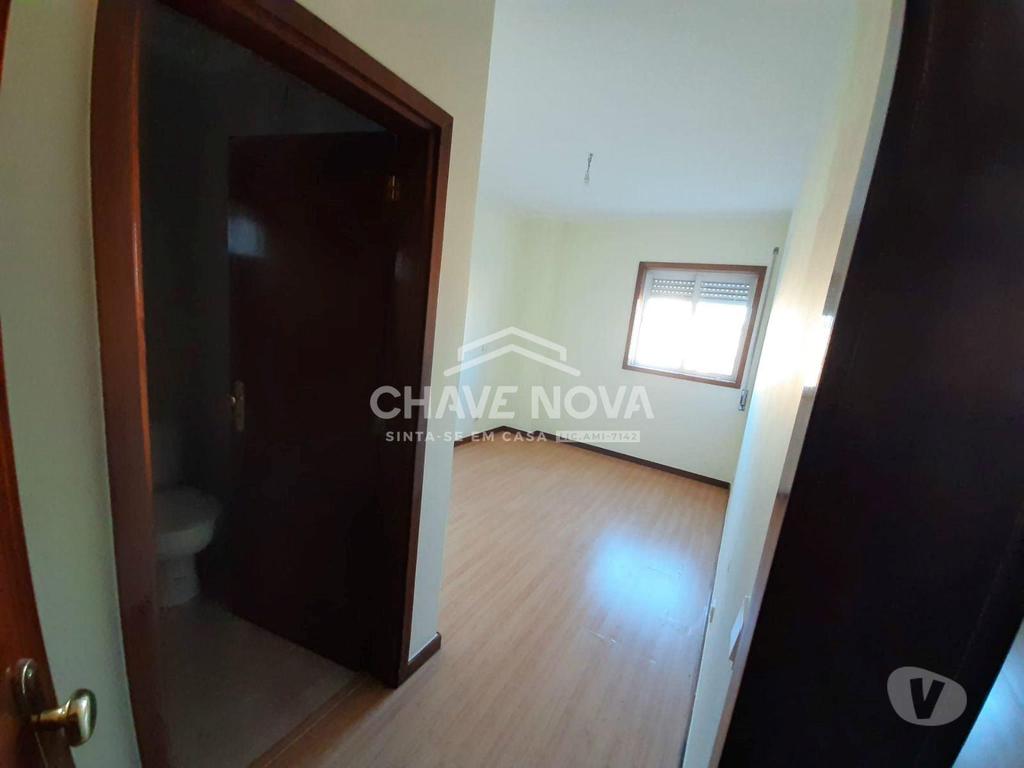 Apartamentos a venda Gondomar - Fotos para Gondomar-Apartamento T3, Rio Tinto (RT 02508)