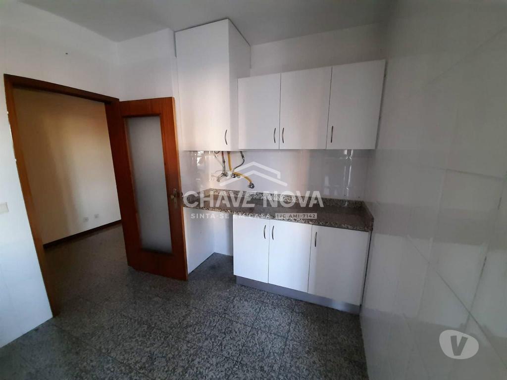 Apartamentos a venda Gondomar - Fotos para Gondomar-Apartamento T3, Rio Tinto (RT 02508)