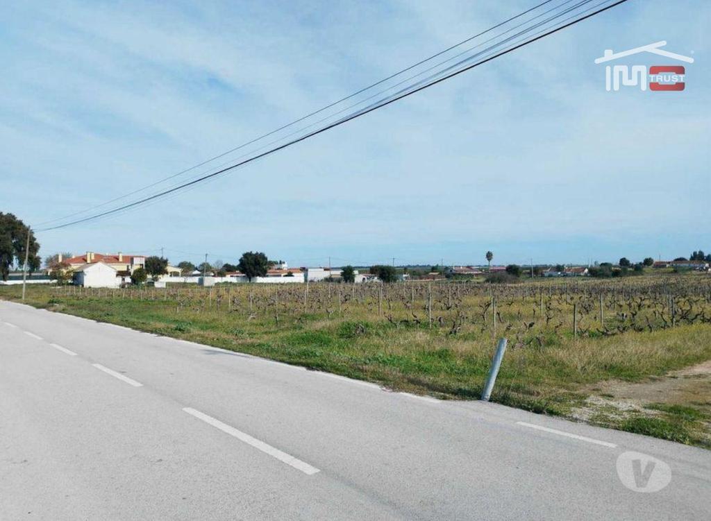 Terrenos Palmela - Fotos para Terreno com 22.000m2 situado em Lagameças, Palmela (6-T-001029)