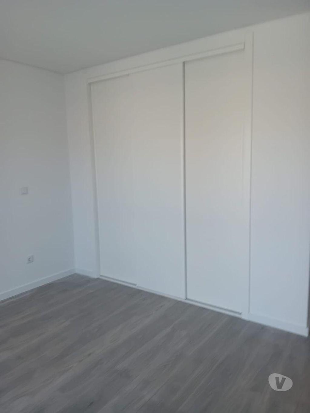 Apartamentos a venda Seixal - Fotos para Seixal-Moradia T4 em Fernão Ferro (SXL 00091)