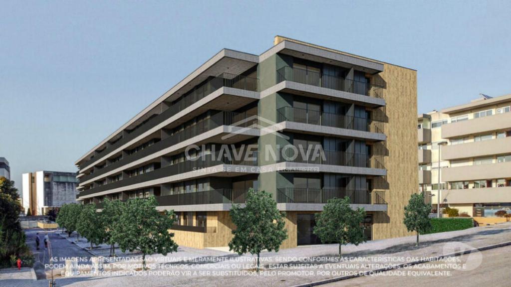 Apartamentos a venda Vila Nova de Gaia - Fotos para T1 Novo último piso com varanda lugar de garagem e arrumo