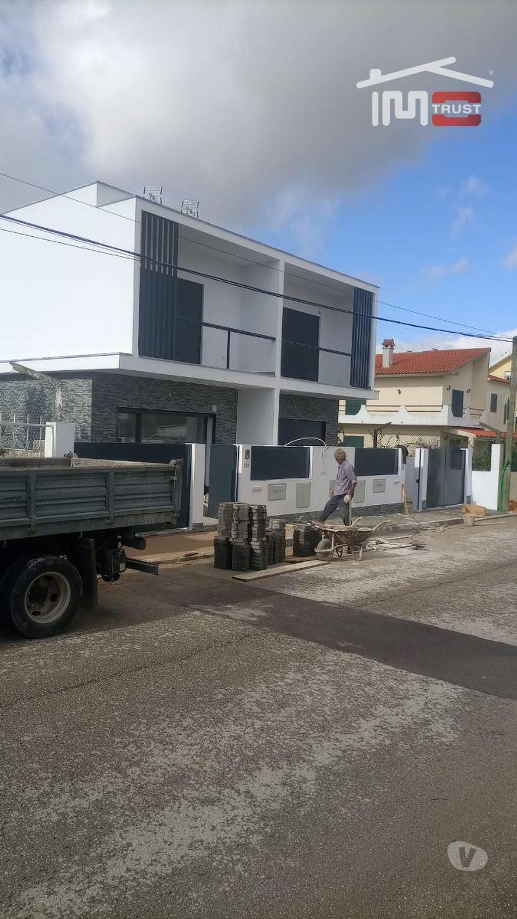 Apartamentos a venda Seixal - Fotos para Moradia Geminada T3 Duplex - Quinta das Laranjeiras Fernão