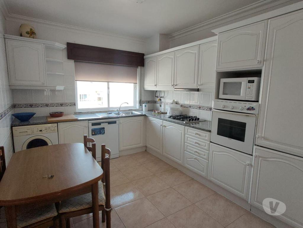 Imóveis para alugar Albufeira - Fotos para Apartamento para arrendar ao ano