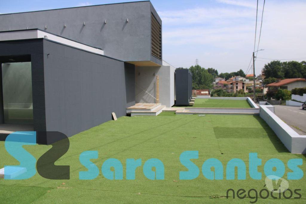Apartamentos a venda Vila Nova de Gaia - Fotos para Moradia T3+1 Isolada Nova com Piscina junto N1- Gaia (SS0637)
