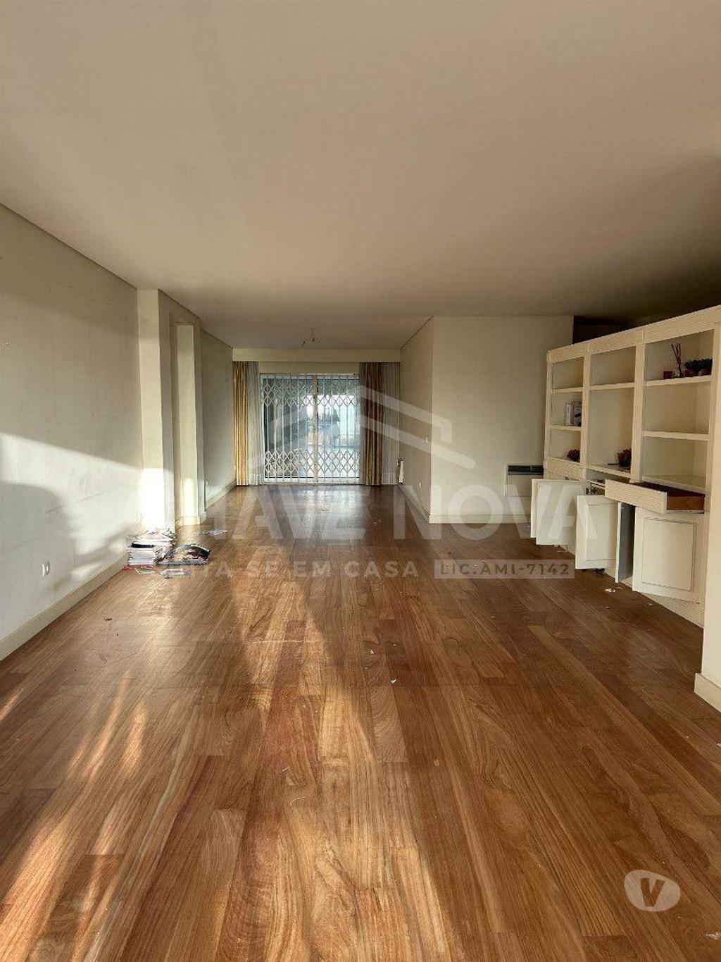Apartamentos a venda Porto - Fotos para Porto-Apartamento T3 Foz do Douro (SXL 00094)
