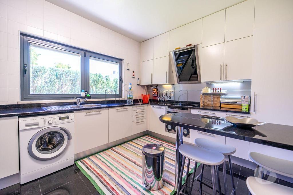 Apartamentos a venda Palmela - Fotos para Belíssima moradia T5 no condomínio privado Palmela Village