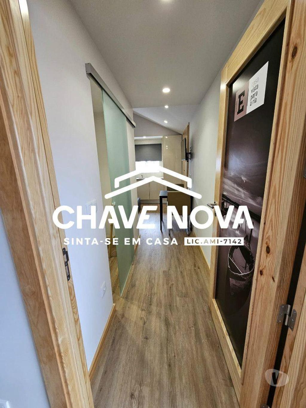 Apartamentos a venda Santa Maria da Feira - Fotos para Moradia com 6 T0s para investidores à venda em Mosteirô - Santa