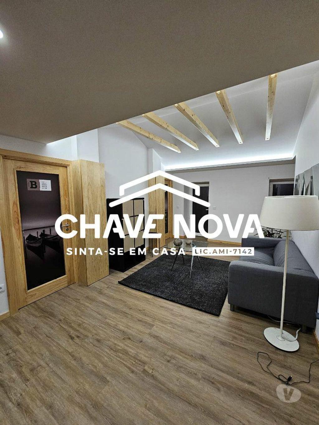 Apartamentos a venda Santa Maria da Feira - Fotos para Moradia com 6 T0s para investidores à venda em Mosteirô - Santa