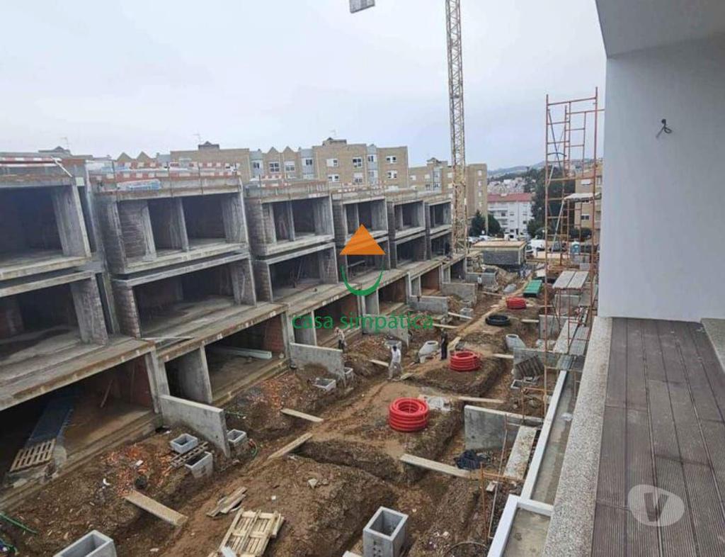 Apartamentos a venda Gondomar - Fotos para Gondomar-Moradias NOVAS Piscina Centro Gondomar (CS-563)