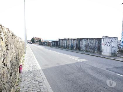 Comprar Loja - Fotos para Terreno c 2 frentes - Para construção - Com 8.487m2 - Ao...