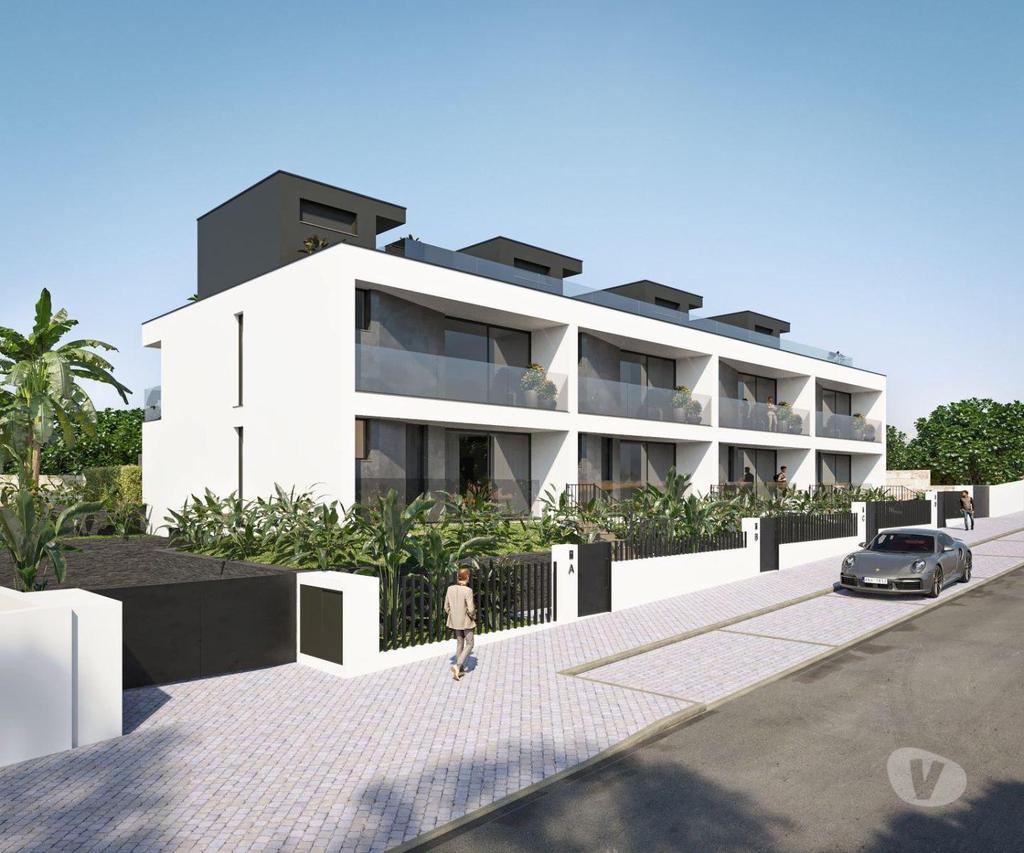 Apartamentos a venda Albufeira - Fotos para Albufeira-Fantásticas Moradias em construção (ALBF 00057)