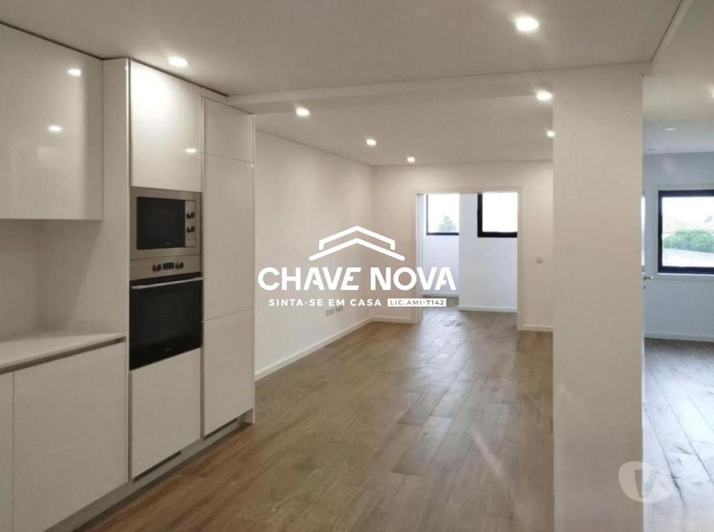 Apartamentos a venda Santa Maria da Feira - Fotos para Apartamento T1+1 Renovado em Paços de Brandão (SMF 02667)