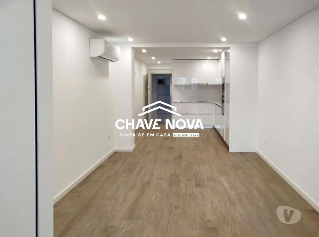 Apartamentos a venda Santa Maria da Feira - Fotos para Apartamento T1+1 Renovado em Paços de Brandão (SMF 02667)